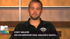 原来【玩命关头7】中这几段，是由保罗的弟弟完成的 ...