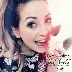 ... for this image include: zoella, youtube, zoe, zoe sugg and youtuber