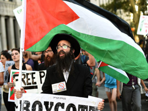 israel downtown new york flooded with thousands protesting gaza op