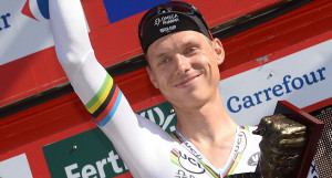 Martin abandons Vuelta to focus on Worlds