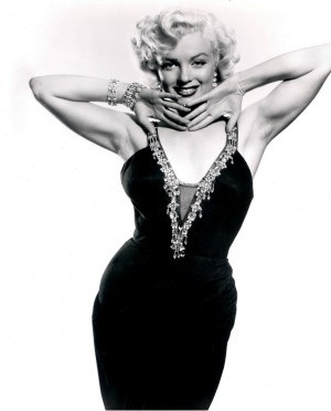 Marilyn Monroe - Curvy & Gorgeous-don't give a hoot what others think!
