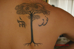 Persian-Tattoo-Shoulder+Tattoos-09-tn800.JPG