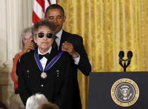 Bob Dylan condecorado con la Medalla de la Libertad (Medal of Freedom)