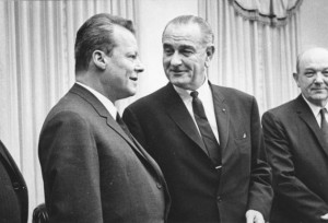 President Lyndon Baines Johnson poses with West German Foreign ...