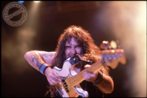 Iron Maiden - Stranger In A Strange Land