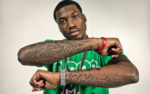 INSTAGRAM MESSAGE REVEALS MEEK MILL IS HAVING BABY MAMA DRAMA. By ...