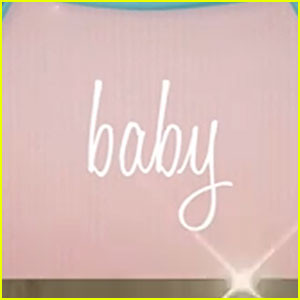 ariana-grande-baby-i-official-lyric-video-watch-now.jpg