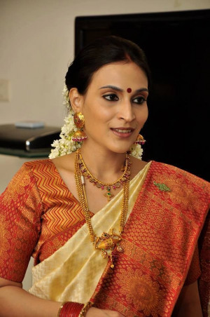 Dhanush Gold, Jewels, Bridal Saree, Indian Saree, Aishwarya Dhanush ...