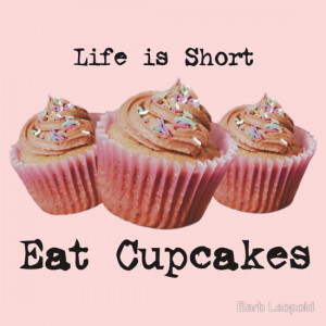 TShirtGifter presents: Eat Cupcakes