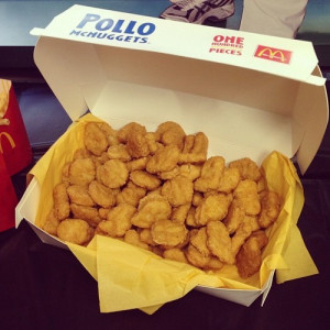 haha food lmao lmfao eating rofl mcdonalds epic nuggets chicken ...
