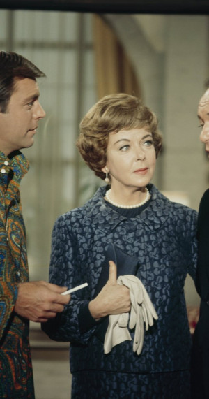 MV5BMTQ5OTA3MTkwN15BMl5BanBnXkFtZTcwNjA4MzUyOQ@@._V1_SY1200_CR325,0 ...