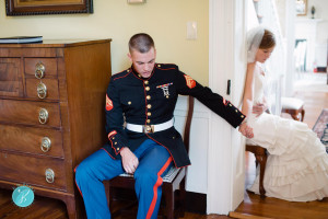 Wedding Prayer: Photo Of Couple Praying Before Ceremony Goes Viral ...