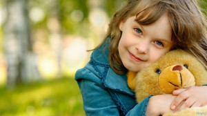 Cute Little Girl With Her Teddy Bear HD Wallpaper 1280 x 720