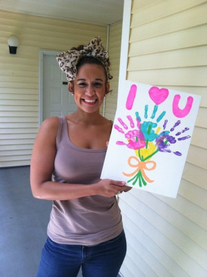 DIY Canvas Flower Bouquet for mothers day... great for grandma :)