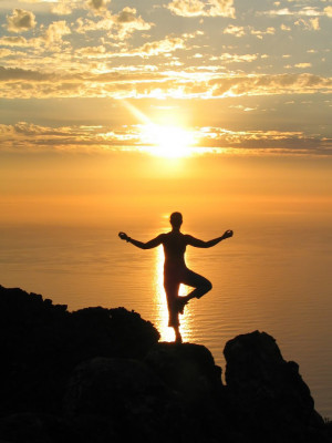 20 Uplifting Quotes on Yoga and Meditation