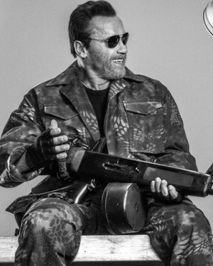 Expendables 3 Ronda Rousey Red Dress