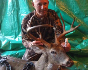 Thread: Monmouth Cty Big Buck (pic) First day out great Buck