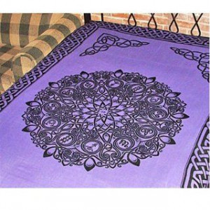 Purple Celtic Knot Zodiac Sign Tapestry 72
