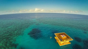 This Floating Hotel Room Comes with an Underwater Fish-Peeping Deck