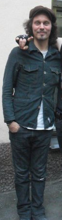 And so damn yeah, Ville is reappeared, and this time the new dates ...