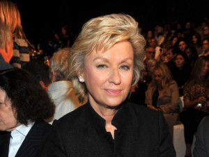 Tina Brown, editor-in-chief of the Daily Beast, has agreed to leave ...