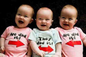 Funny Pic: Tattle Tale Triplets