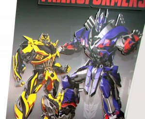 toy-fair-2014-transformers-4-optimus-prime-bumblebee.jpg