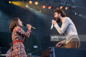 News Photo Alex Ebert and Jade Castrinos of Edward Sharpe