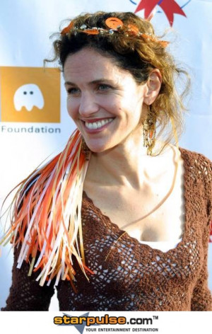 Amy Brenneman Sgg High
