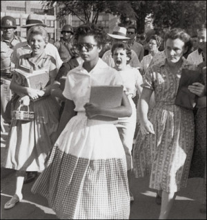 File:Little Rock Desegregation 1957.jpg
