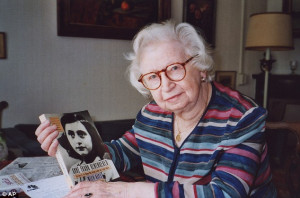Miep Gies: Woman who helped shelter Anne Frank's family from the Nazis ...