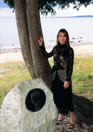Jane Seymour poses next to the tree of her famous quote Is it You ...