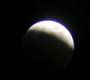 Partial lunar eclipse to be visible tomorrow night