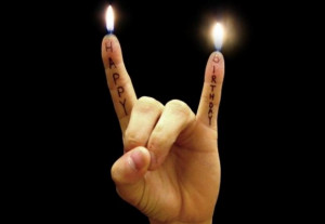 FELIZ CUMPLEAÑOS RADIOHEAD, METALLICA, REM