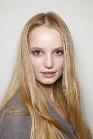 Devon Lee photos by way2enjoy.com Devon Lee Latest News, Photos ...