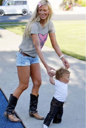 She was spotted wearing this tee-shirt while playing with her son.