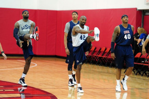 Anthony Davis wearing Nike Lunar Hyperdunk; Carmelo Anthony wearing ...