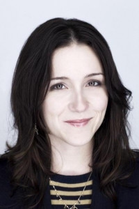 Shannon Woodward Clarissa