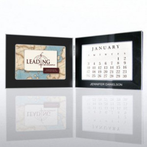 Perpetual desk calendar with leadership quotes display - great # ...