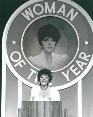 Joan at her celebrity roast hosted by Dean Martin