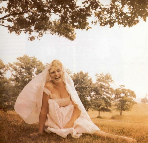 Her er noen eksempler på bilder der Anna Nicole ganske åpenbart ...