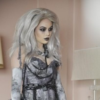 Death Becomes Her - Pretty Little Liars Season 5 Episode 13