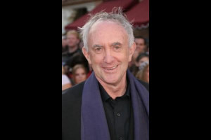 Jonathan Pryce