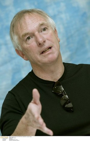 Peter Weir at the press junket for his film MASTER AND COMMANDER Los
