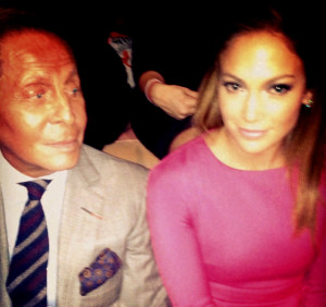 valentino_jenniferlopez-a.jpg