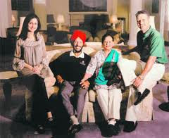 mr milkha singh and his wife nirmal son jeev milkha singh and his wife ...