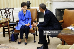 Obama And South Korean President Park Geun hye Meet Hold Joint News
