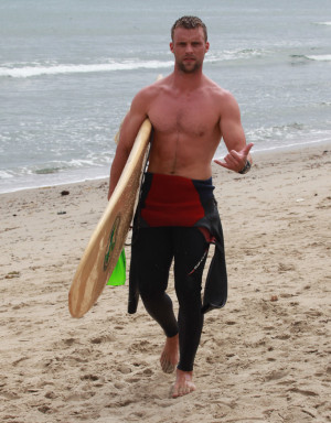 Oh hey fans of House , here's a treat for you today.