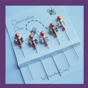 Bee Sewing Pins - Dress up your Pincushion - Silvertone Bee Pins