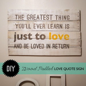 Make #WoodPallet Moulin Rouge Quote Wall Art with Template and # ...